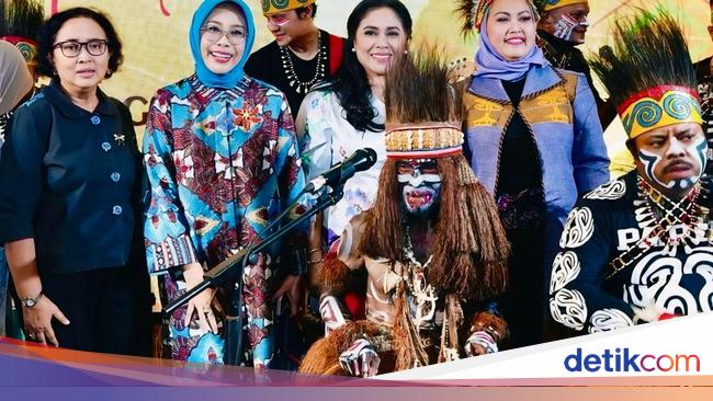 Hadiri The Taste of Papua, Papeda Buat Fatma Saifullah Yusuf Terkesima