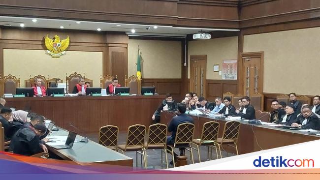 Saksi Cerita Momen Eks Ketua PN Jaksel Ditangkap Kejagung Usai Main Golf