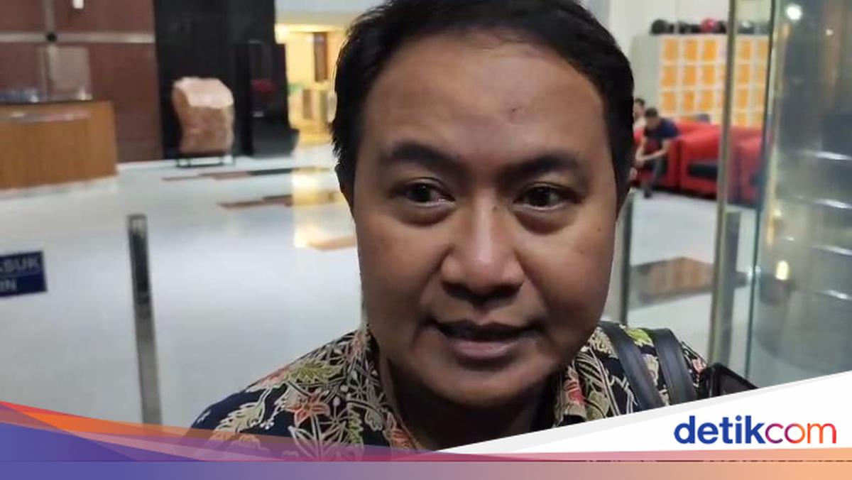 Eks Dirjen Haji Kemenag Hilman Latief Diperiksa KPK Lagi di Kasus Kuota Haji