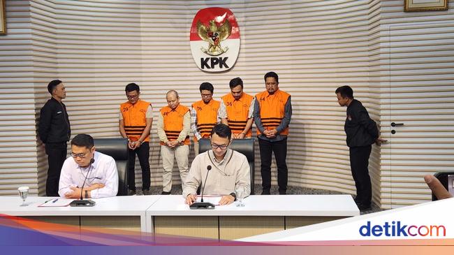 KPK Tahan 5 Tersangka Kasus Kredit Fiktif, Termasuk Dirut Bank Jepara Artha