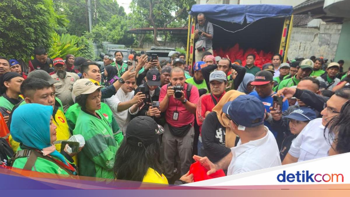 Aktivis 98 dan Alumni Kelompok Cipayung Gelar Aksi Warga Peduli Warga
