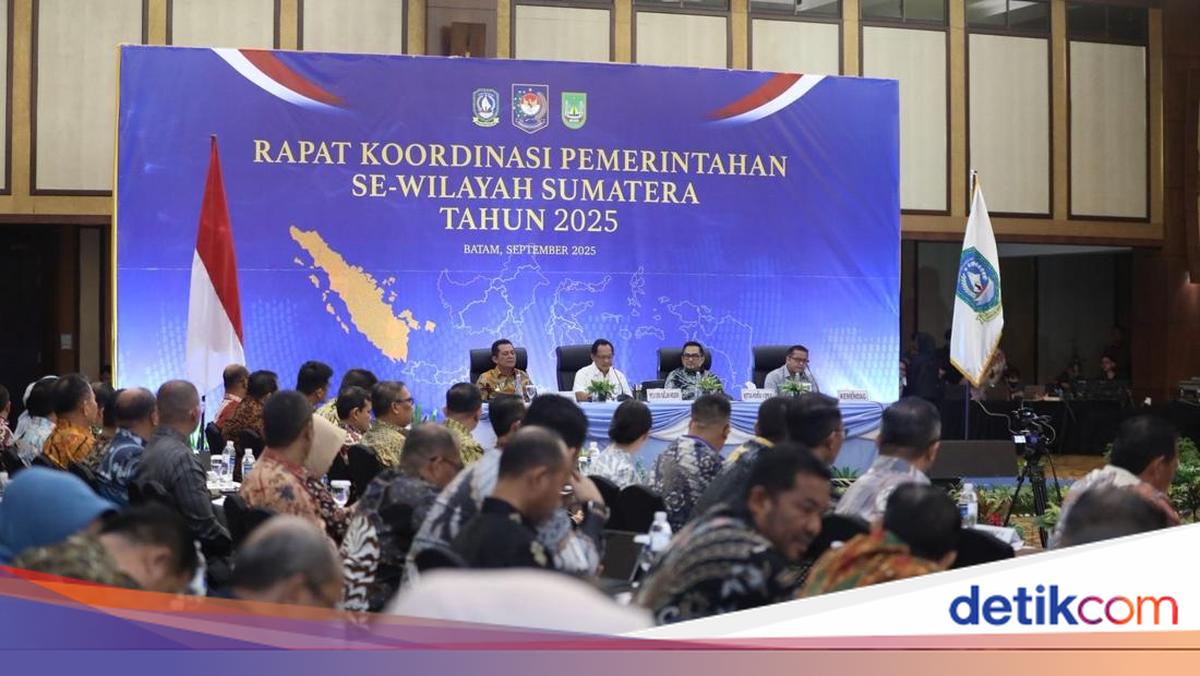 Mendagri Ingatkan Pemda Jaga Kamtibmas dan Tingkatkan Pertumbuhan Ekonomi