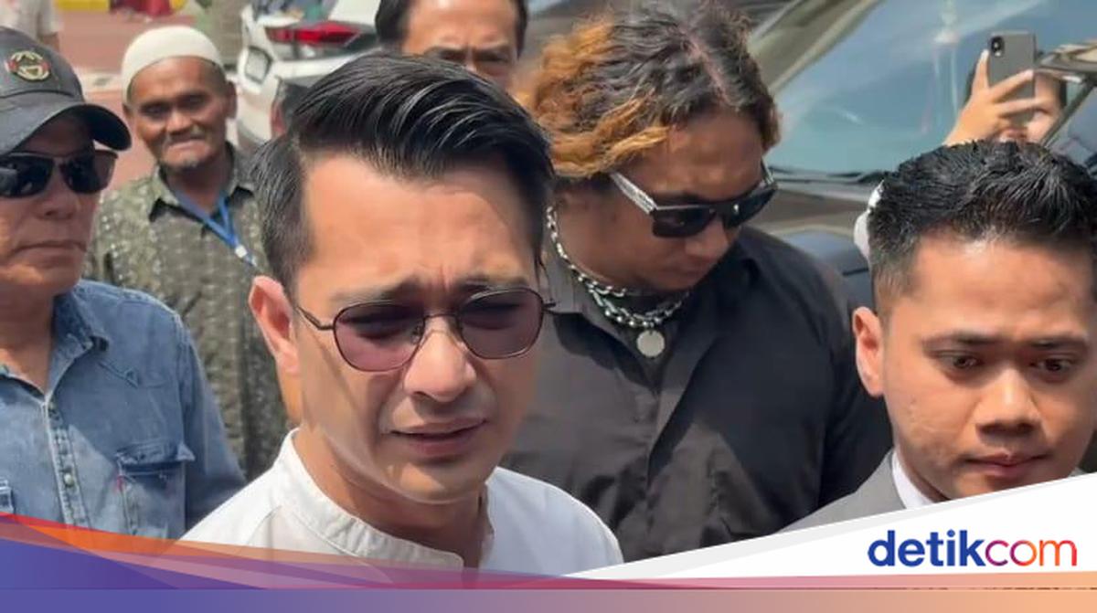 Eza Gionino Baru Bisa Bertemu Anak Bungsu usai Digugat Cerai