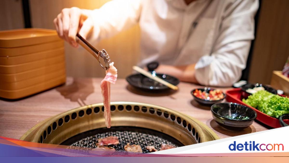 Japan Expels Chinese Tourists: Clothing Rules Controversy