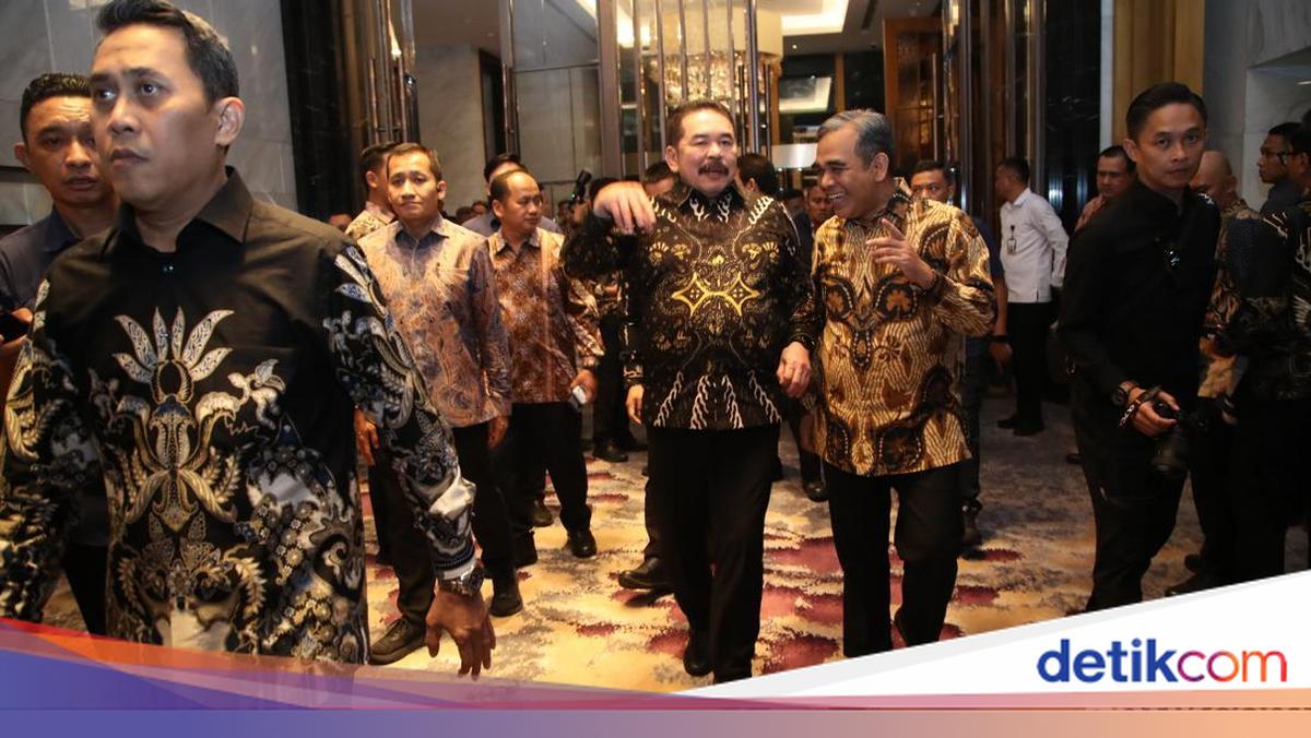 Menteri-menteri Prabowo hingga Ketua MPR Hadiri Adhyaksa Awards 2025