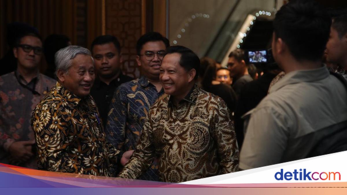 Mendagri Apresiasi Adhyaksa Awards 2025: Bila Perlu 4 Bulan Sekali