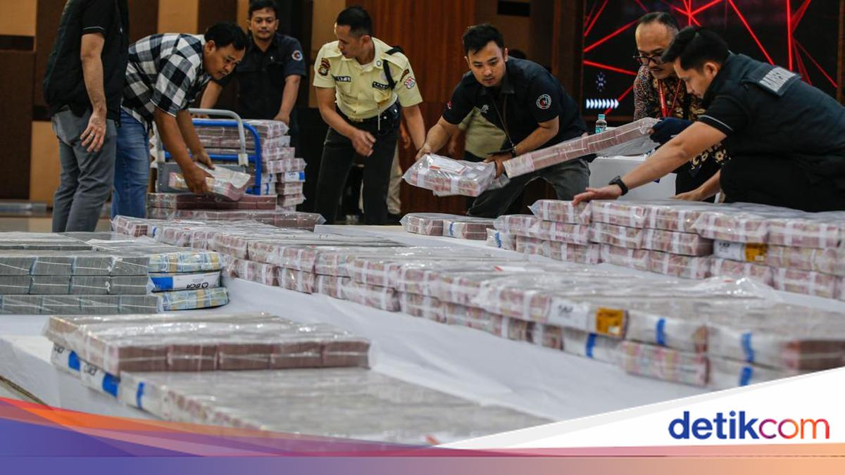 Uang Rp 204 M Hasil Bobol Rekening Dormant Sempat Ditukar Valas