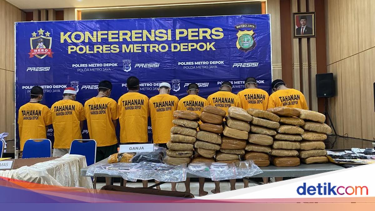 Polisi Bongkar Sindikat Pengedar Narkoba di Depok, Sita 78,65 Kg Ganja