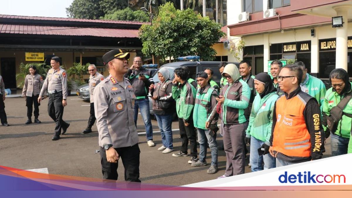 Polrestro Tangerang Kota Gelar Baksos Jumat Peduli untuk Komunitas Ojol