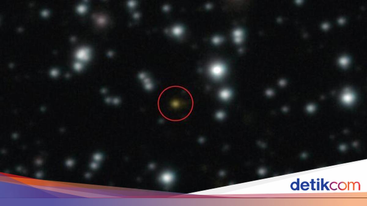 奇妙な宇宙の爆発が天の川の外に現れ、科学者は混乱しています