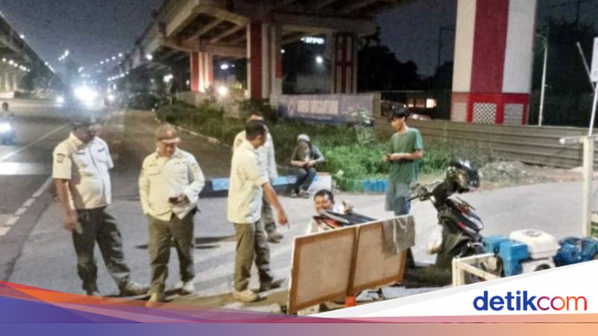 Niat Mulia Penyapu Ranjau Paku di Jaktim Malah Dikejar Pria Bawa Bambu