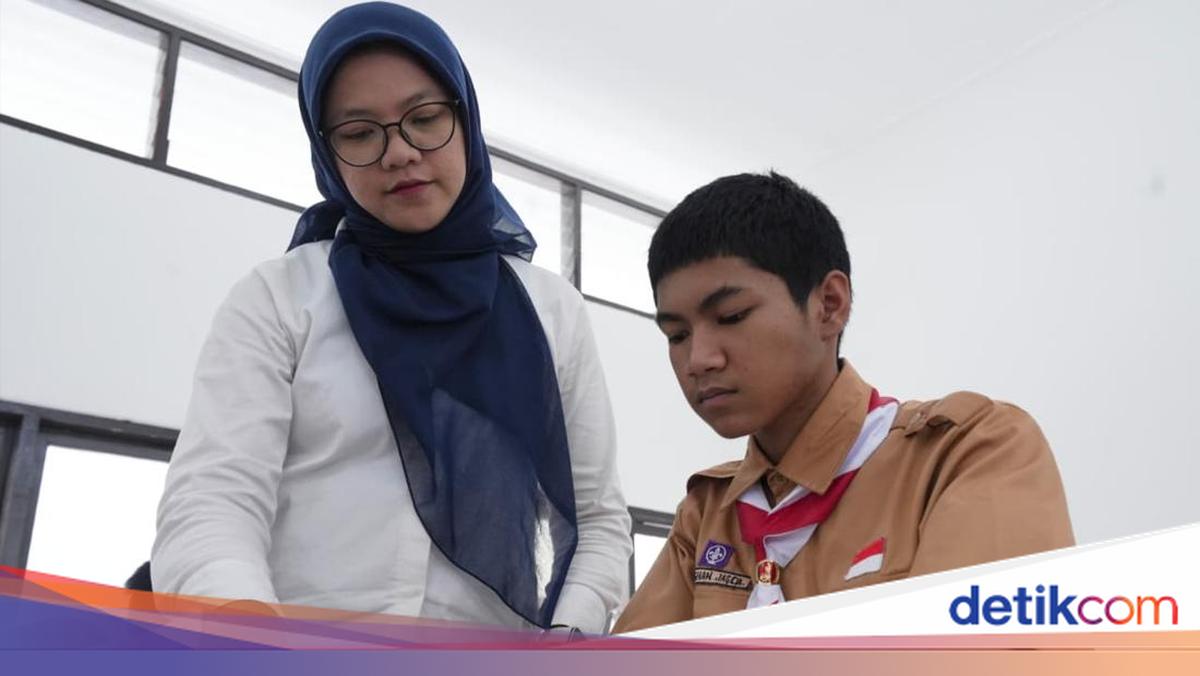 Kehilangan Orang Tua, Afghan Bisa Lanjutkan Pendidikan Berkat Sekolah Rakyat