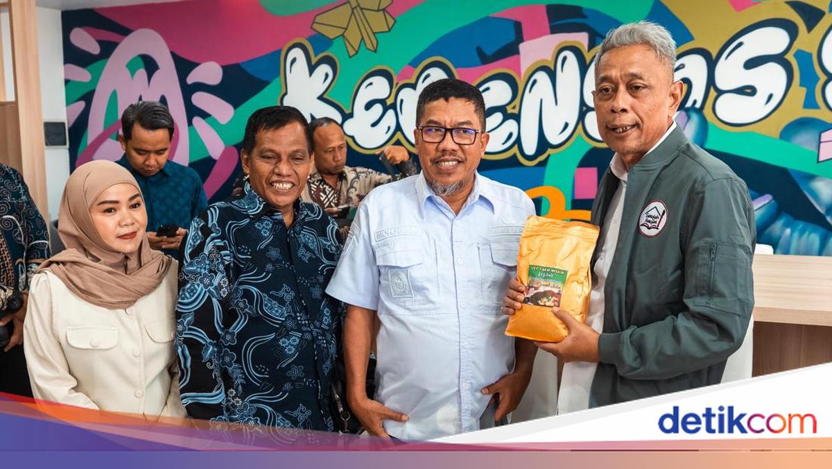Diskusi dengan Bupati Jember &amp; Buol, Wamensos Tekankan Pemutakhiran DTSEN