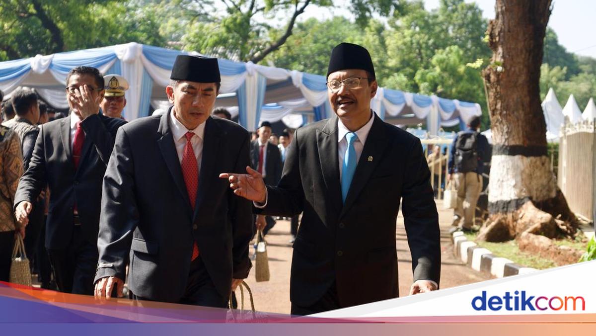 Mensos &amp; Wamensos Hadiri Upacara Hari Kesaktian Pancasila di Lubang Buaya