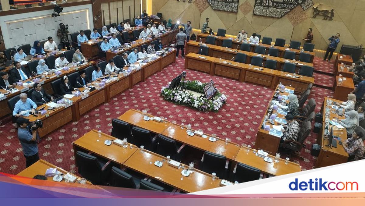 Menkes Minta Penerbitan Sertifikat Higiene untuk Dapur MBG Dipercepat