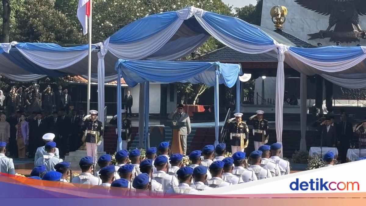 Prabowo Perdana Pimpin Upacara Hari Kesaktian Pancasila