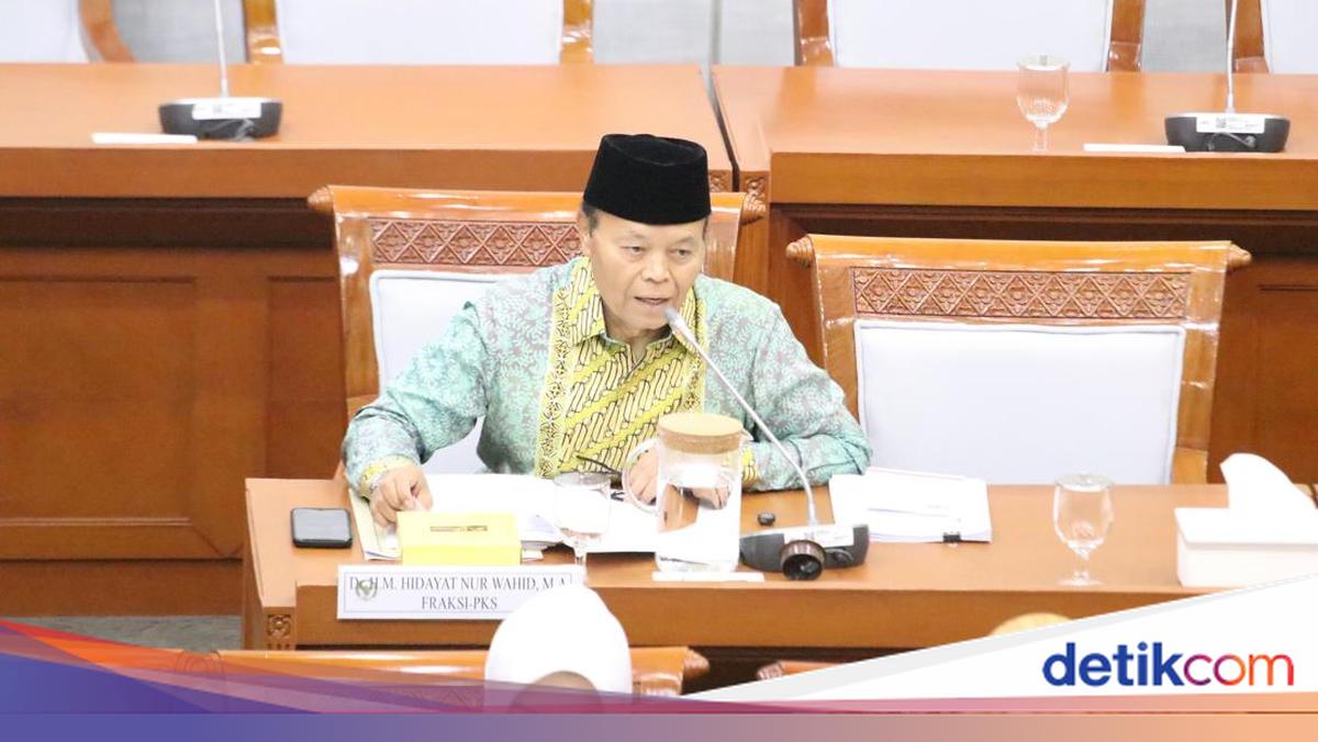 HNW Bicara Pendidikan Agama Pilar Penting Kemajuan Bangsa