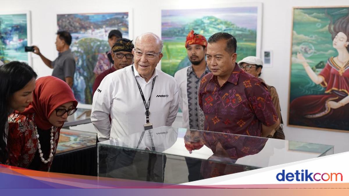 CEO Dorna Terpesona Budaya Lombok di MotoGP Mandalika 2025