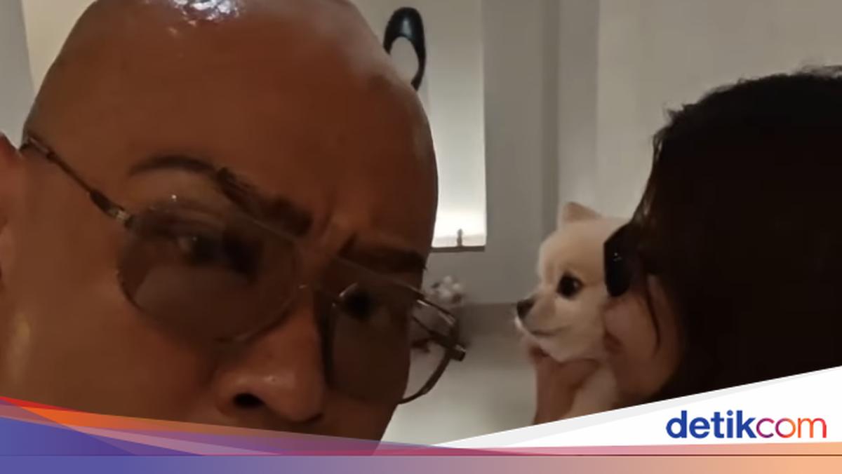 Potret Deddy Corbuzier Sambut Sabrina Chairunnisa di Rumah: Gue Mah Gak Dicariin