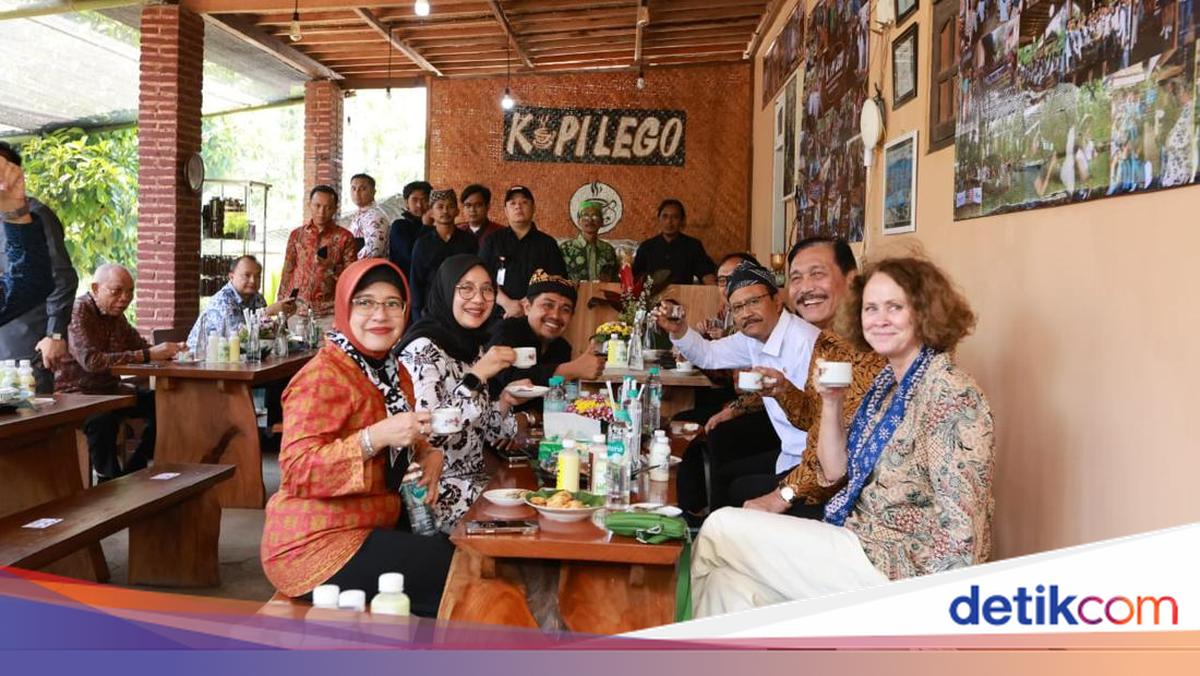 Komentar Luhut Usai Ngopi di Banyuwangi: Kopinya Mantap!