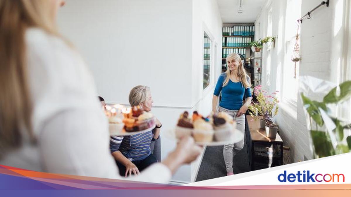 Duh! Karyawan Magang Dirawat di RS usai Makan Cupcake dari Rekan Kerja