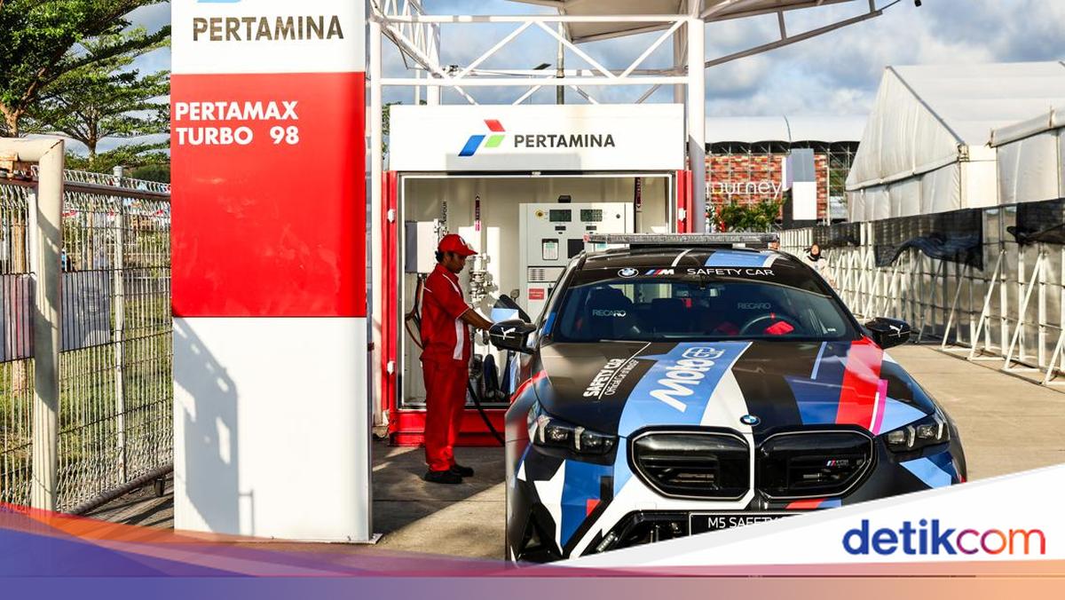 Intip Safety Car MotoGP Mandalika Isi BBM di SPBU Modular