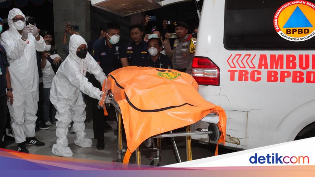 Teridentifikasi, Ini Identitas 10 Jenazah Korban Ponpoes Al Khoziny Ambruk