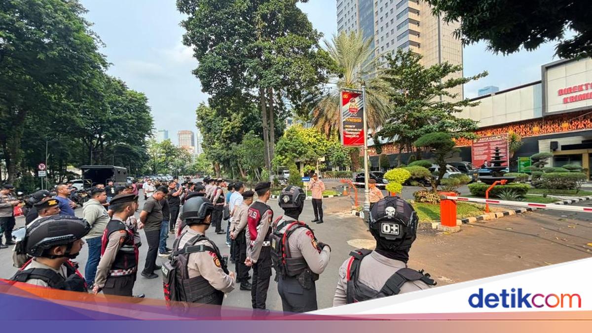 Jaga Kamtibmas, Polda Metro Gelar Patroli Skala Besar di Jakarta