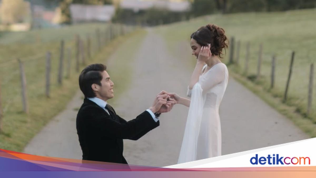 Terpopuler: Desa Cantik Tempat El Rumi Melamar Syifa Hadju