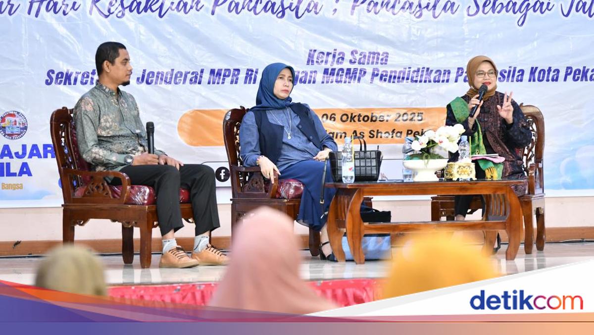 MPR RI dan MGMP Dorong Pancasila Membumi di Kalangan Pelajar Pekanbaru