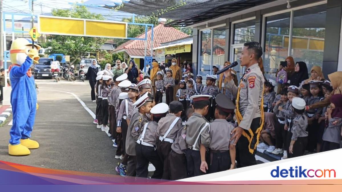 Peran Aipda Agung di Balik Taman Edukasi Lalu Lintas Polsek Pandeglang