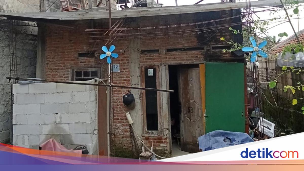 44 Rumah Rusak Diterjang Angin Puting Beliung di Cinere Depok