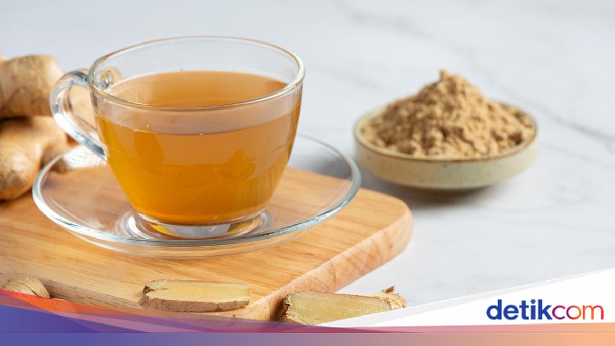 Air jahe punya segudang khasiat bagi kesehatan, termasuk redakan gejala asam lambung. Lantas, bagaimana cara membuat air jahe sendiri di rumah? Simak di sini!