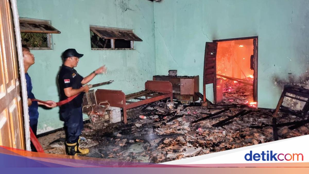 Pria Ponorogo Terbakar Saat Padamkan Api di Rumahnya, Alami Luka Bakar 75%