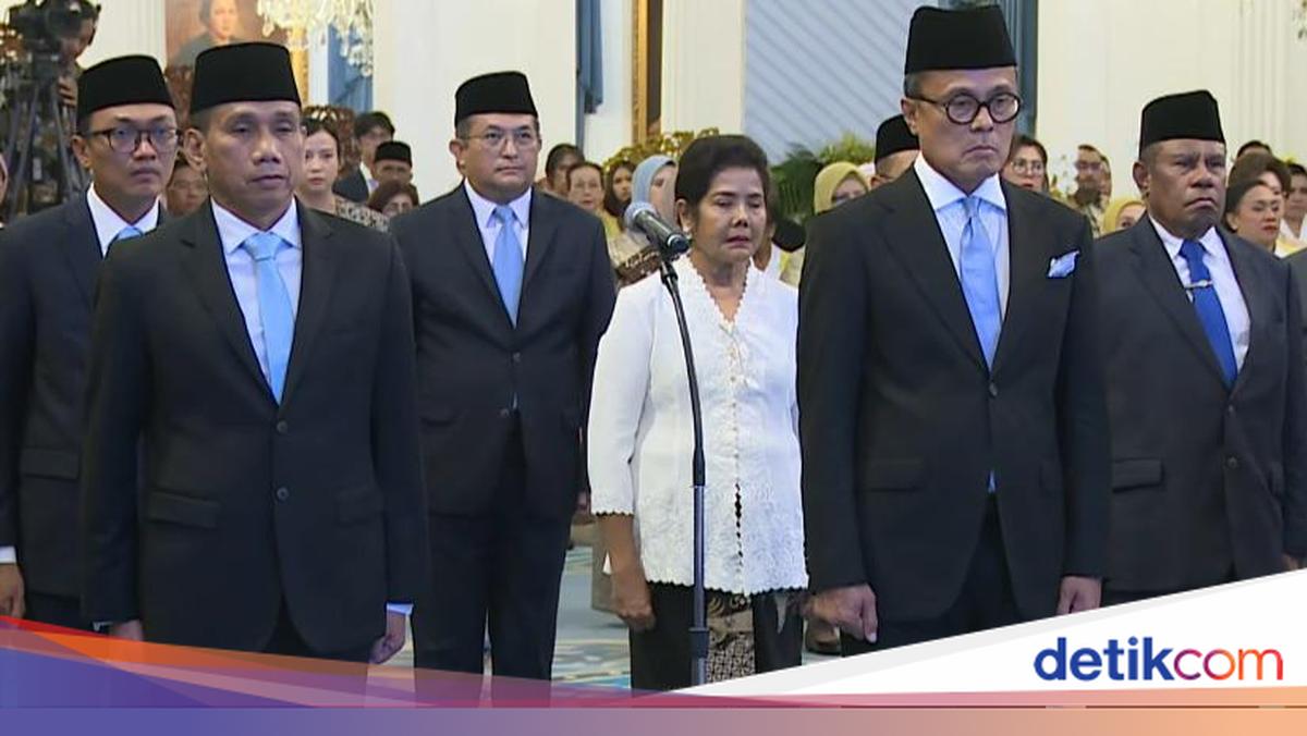 Prabowo Lantik Akhmad Wiyagus Jadi Wamendagri