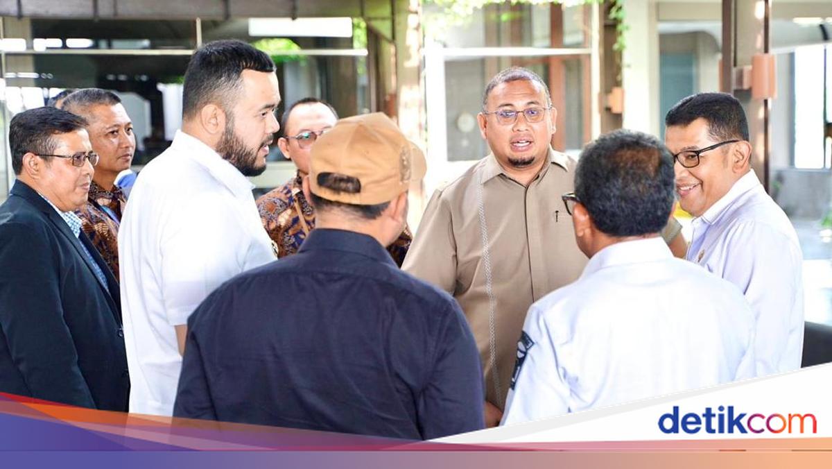 Andre Rosiade Minta Pemko Revisi SK Kawasan Rawang Atasi Banjir Menahun