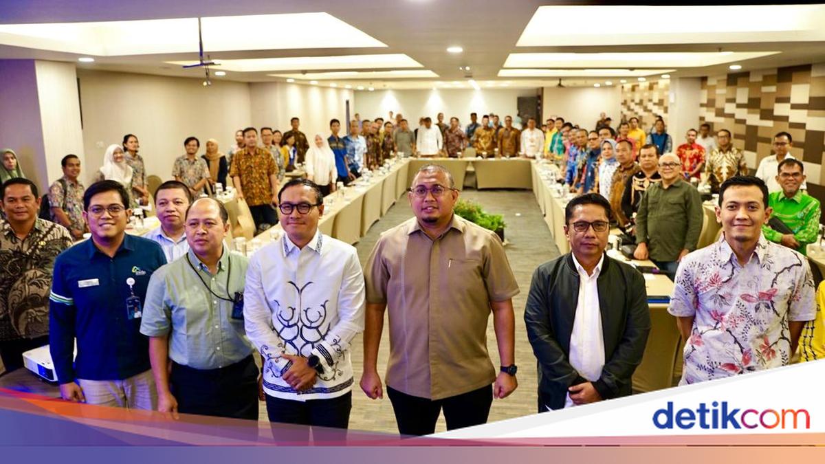 Andre Rosiade Ajak Pemkab Mentawai Temui BUMN-KemenPU untuk Percepatan Pembangunan