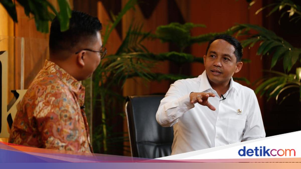Cerita Menhut Dapat 'Lampu Hijau' Prabowo Saat Cabut 18 Izin Pemanfaatan Hutan