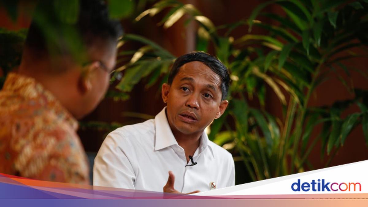 Cerita Menhut Dapat 'Lampu Hijau' Prabowo Saat Cabut 18 Izin Pemanfaatan Hutan