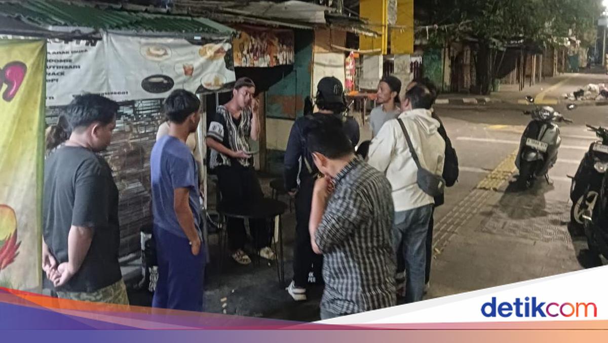 Penyerangan Brutal di Warkop Tanah Abang, Duit Rp 2 Juta Digasak Pelaku