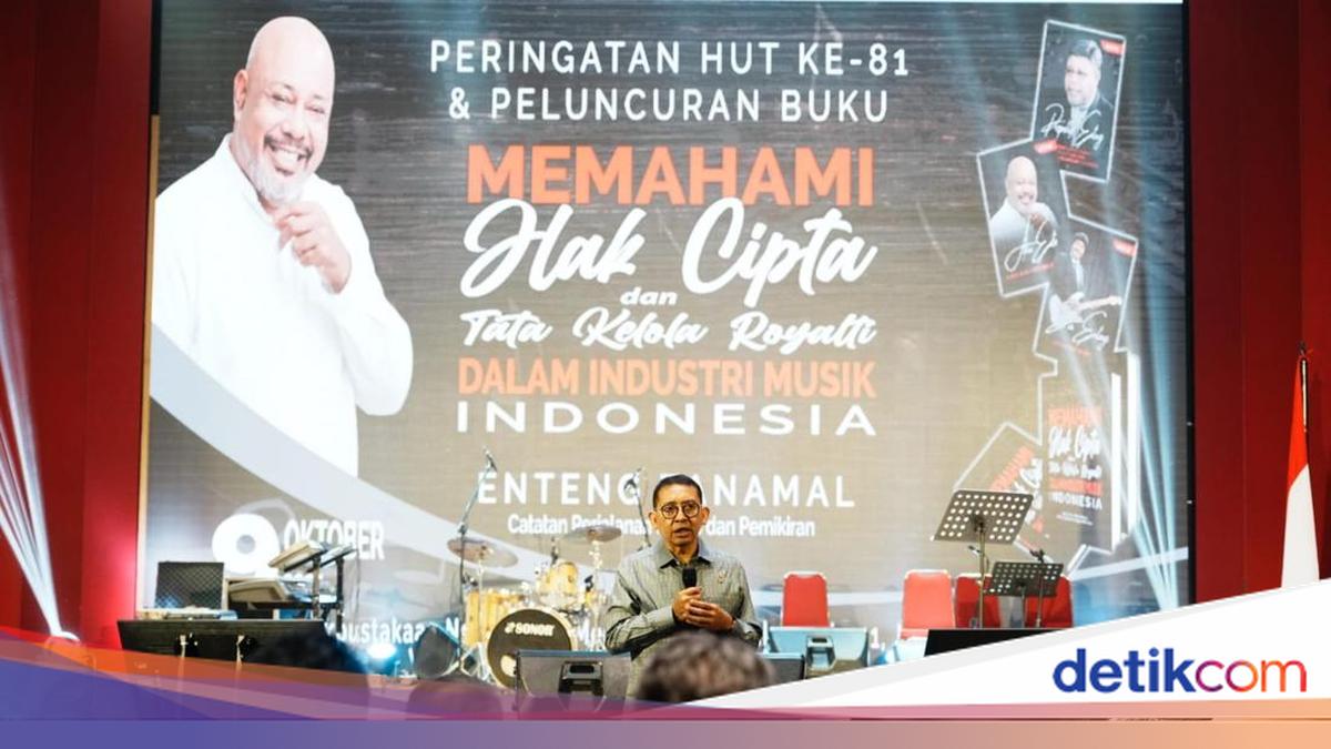 Hadiri Peluncuran Buku Enteng Tanamal, Menbud Soroti Hak Cipta &amp; Royalti