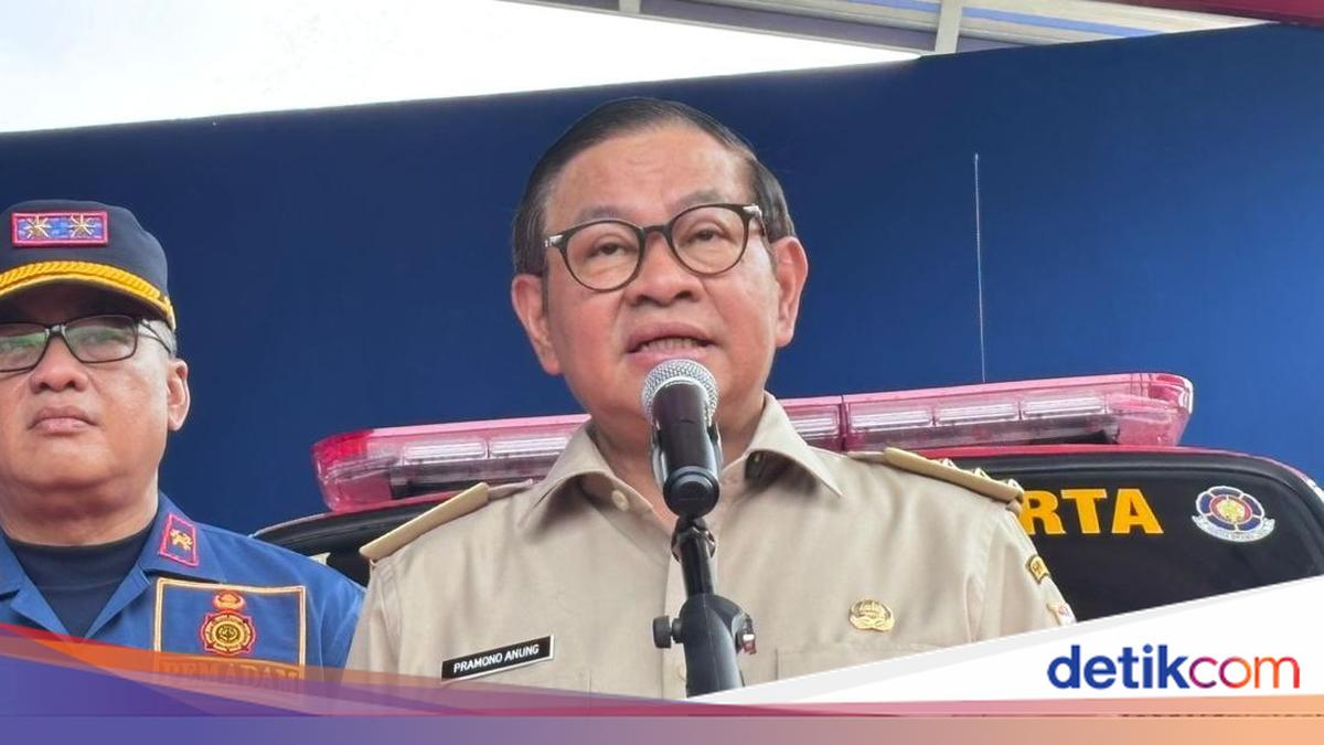 Pengunjung Membludak di Ragunan Malam, Pramono: Penataan Parkir Jadi Prioritas