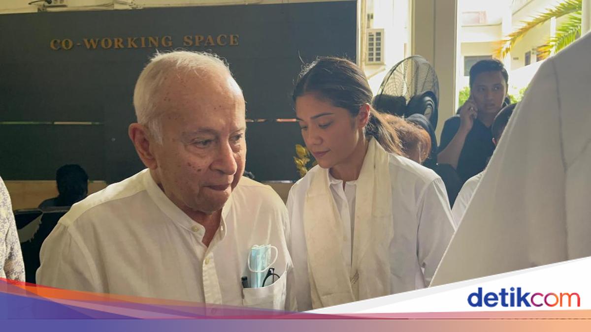 Praperadilan Nadiem Ditolak, Istri: Sedih dan Kecewa, tapi Hormati Putusan