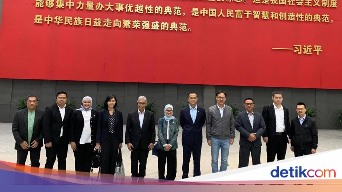 Kementrans Pelajari Relokasi 1,3 Juta Penduduk China ke Desa Transmigrasi