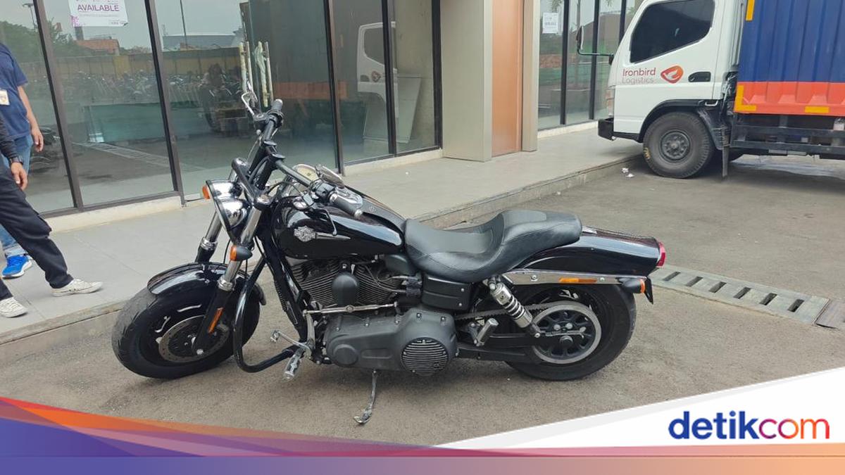 Harley Dicuri dari Parkir Mal di Jakpus, Ditemukan di Bekasi Sehari Kemudian