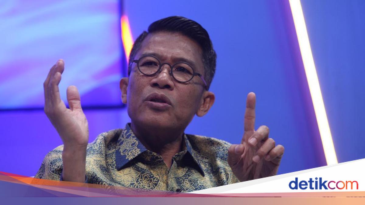 Ketua Komisi XI DPR Puji Setahun Kinerja Prabowo, Ungkit MBG-Rumah Rakyat