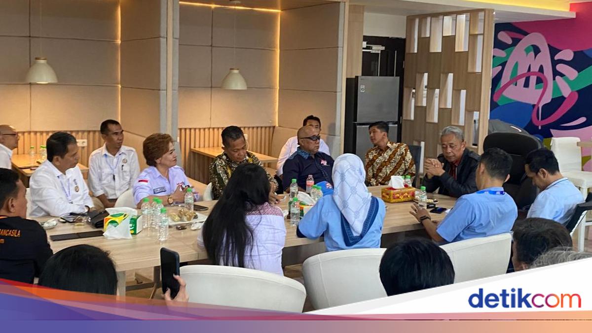 Wamensos Cerita Arahan Prabowo Agar Bansos Tepat Sasaran Saat Bertemu Relawan