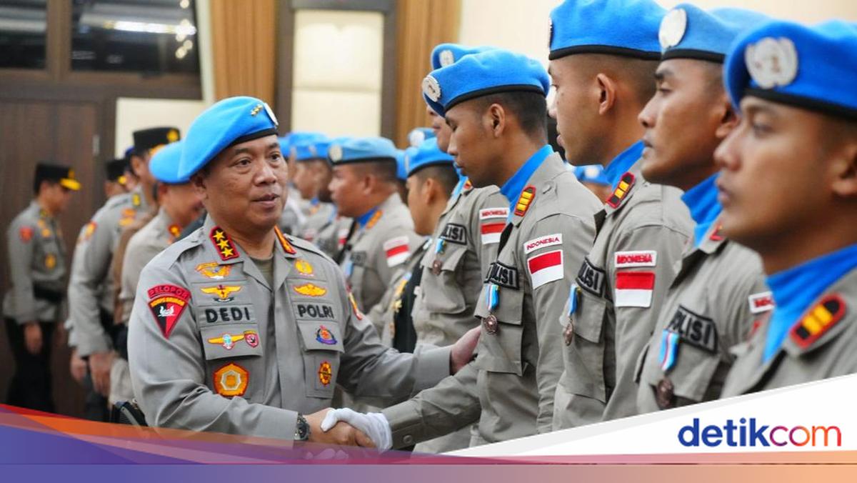 Wakapolri Pimpin Upacara Purnatugas Pasukan Garbha FPU 6 Minusca dari Afrika Tengah