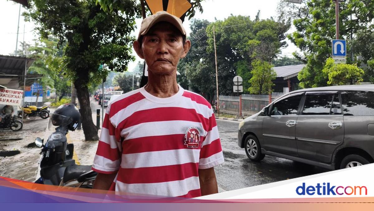 Cara Kakek Subari Rawat Ular Sanca Selama 13 Tahun, Dinamai 'Petir'