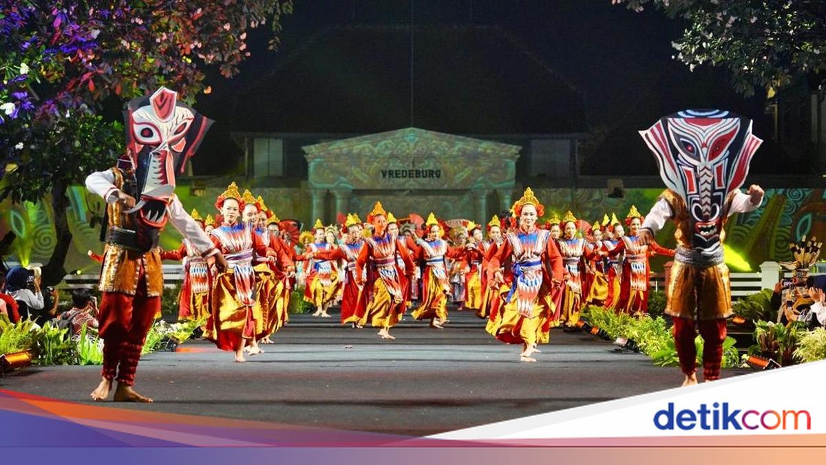 Kemenbud Rayakan Hari Kebudayaan dengan Karnaval Budaya Nusantara